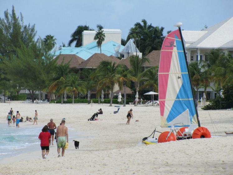 559359_10151114159098910_1499146564_n